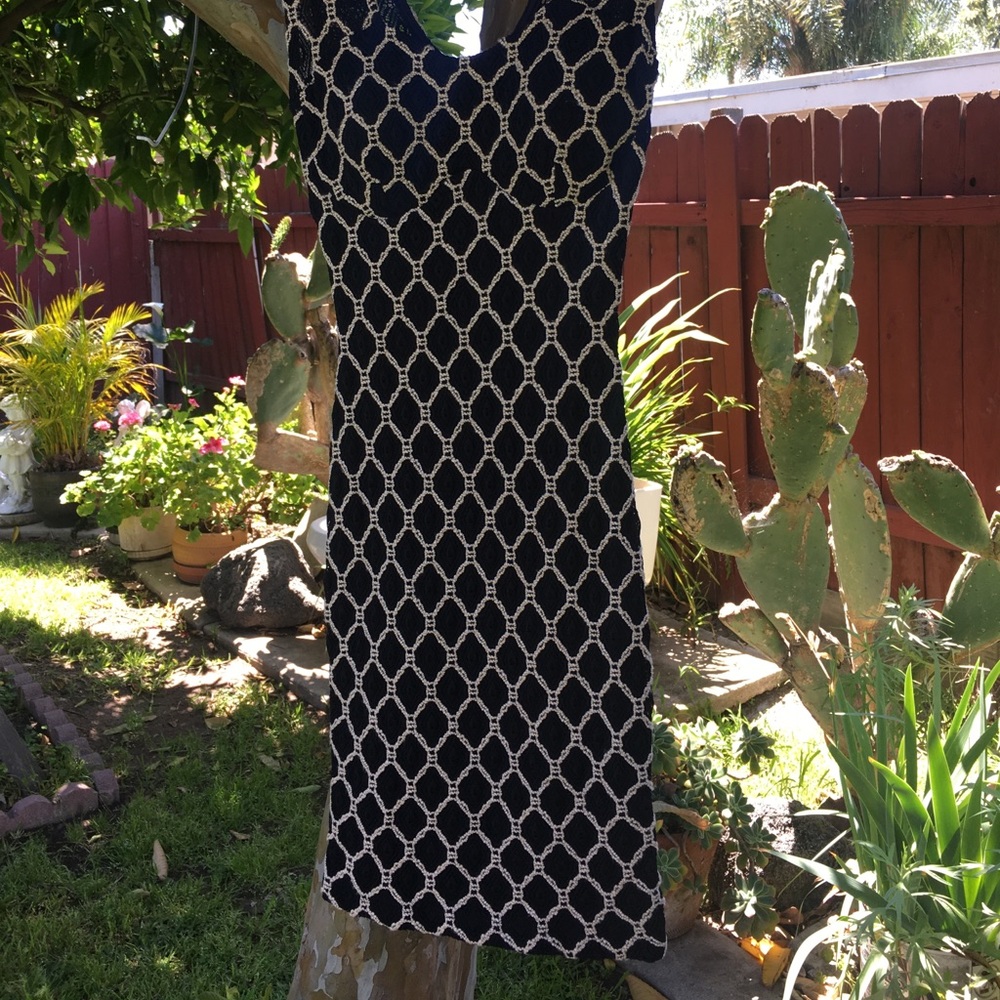 🖤👗 Beautiful dress.